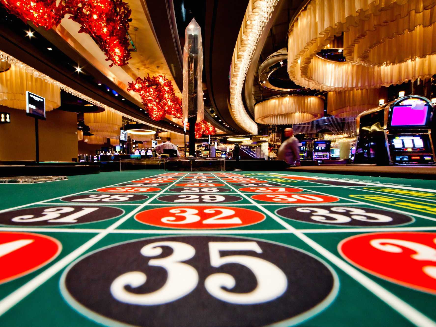 Strateji İzleri: Casino Oyunlarında Akıllı Hareketler